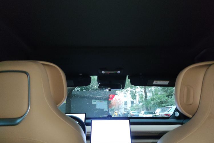 星途 星纪元 ET 2024款 增程 240 Max四驱中控内饰22