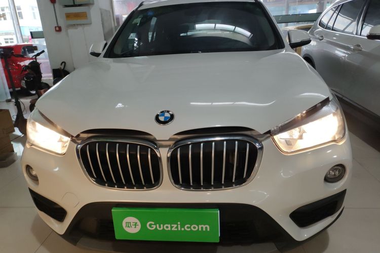 宝马X1 2019款 sDrive18Li 时尚型车身外观6001