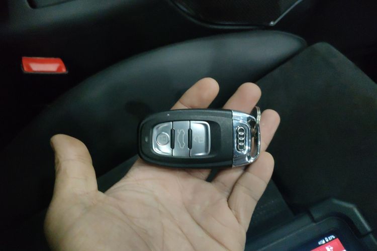 奥迪S6 2017款 S6 4.0TFSI中控内饰7001