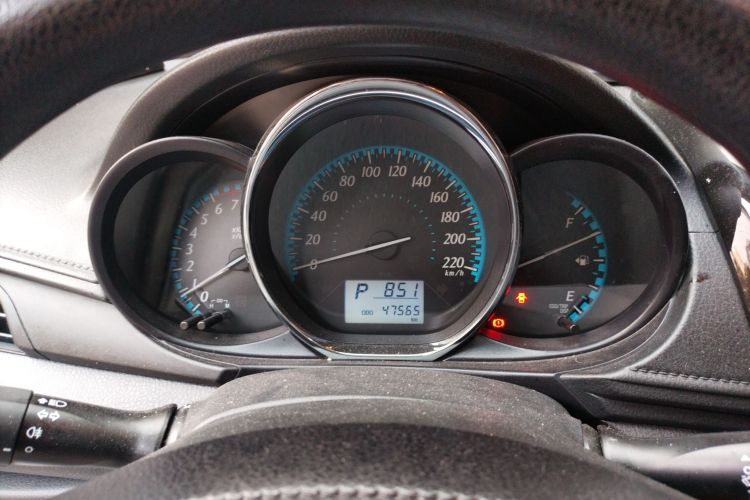 丰田 YARiS L 致炫 2017款 1.5E CVT劲速升级版中控内饰14