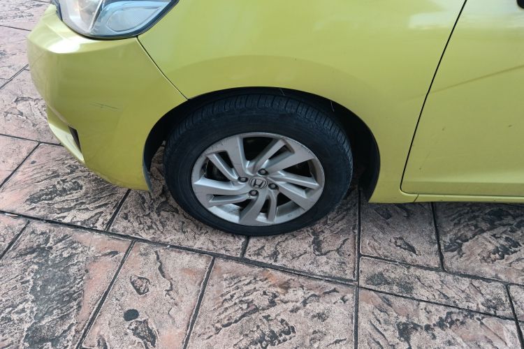 本田 飞度 2014款 1.5L SE CVT时尚型车身外观6007