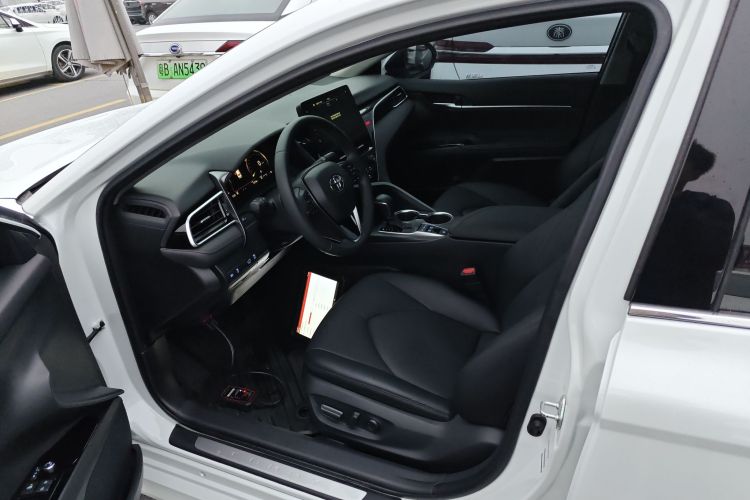 丰田 凯美瑞 2021款 双擎 2.5HG 豪华版中控内饰19