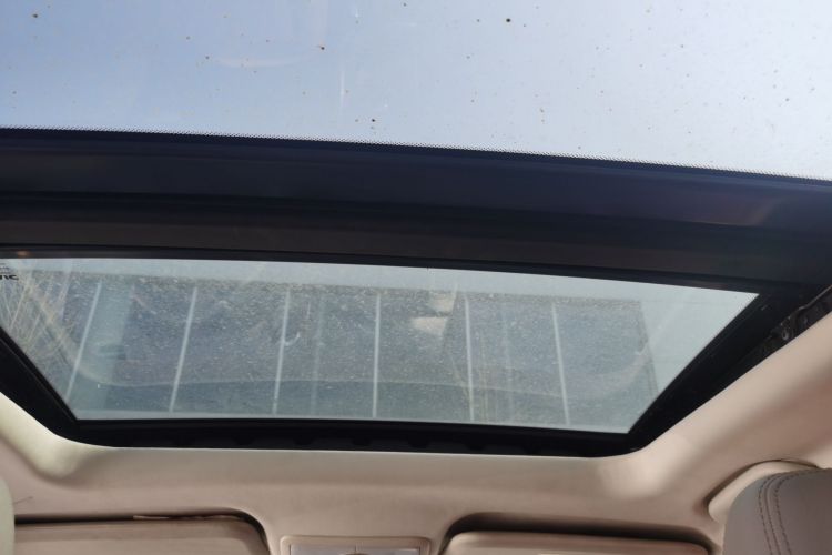 北汽幻速S5 2017款 1.3T 手动尊贵型中控内饰22