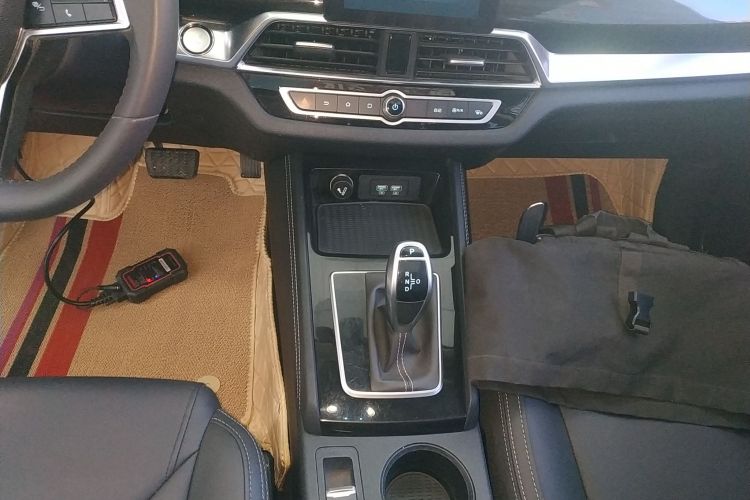 比亚迪 宋 2021款 经典版 1.5T 自动精英型中控内饰18