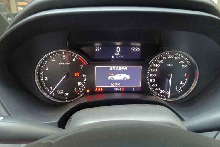 凯迪拉克CT4 2021款 28T 尊贵型中控内饰14