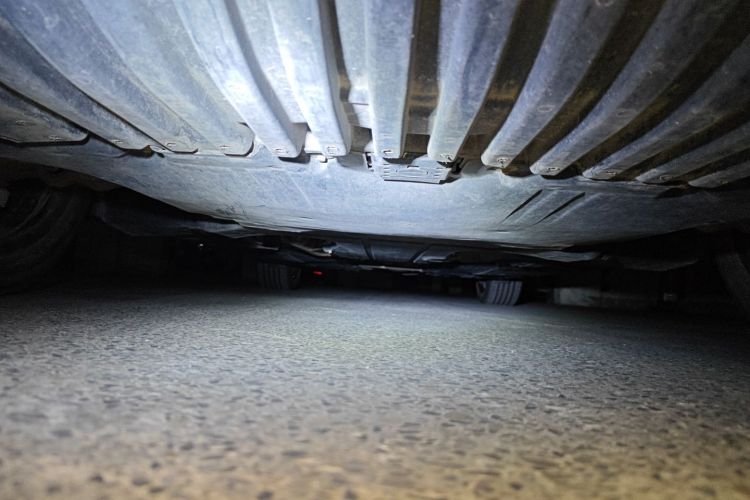 奔驰E级 2021款 E 260 L局部细节9008