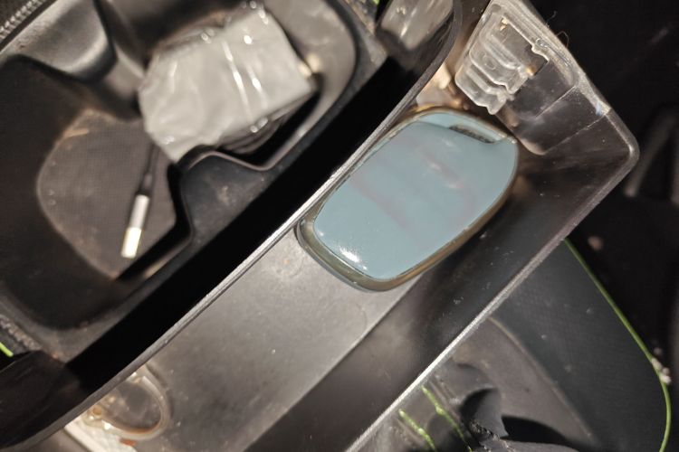 荣威 科莱威CLEVER 2021款 302km新四座超能版中控内饰7001