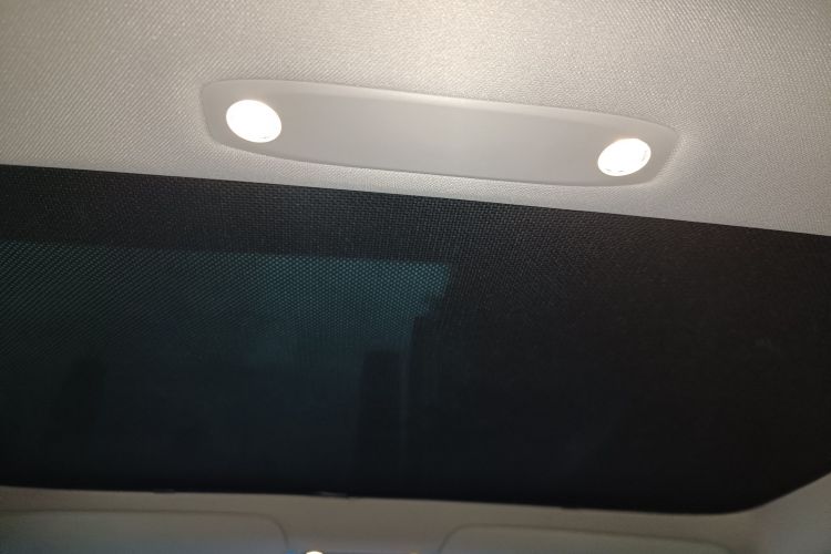 特斯拉 Model 3 2020款 改款 长续航后轮驱动版中控内饰22