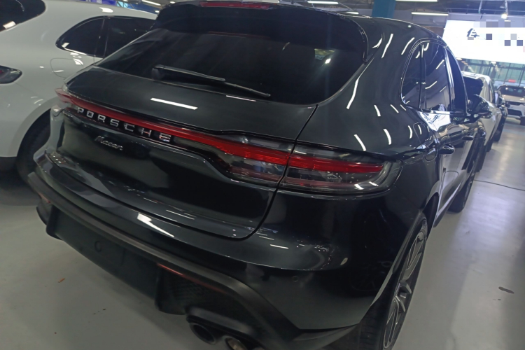 保时捷 2022款 Macan 2.0T车身外观7