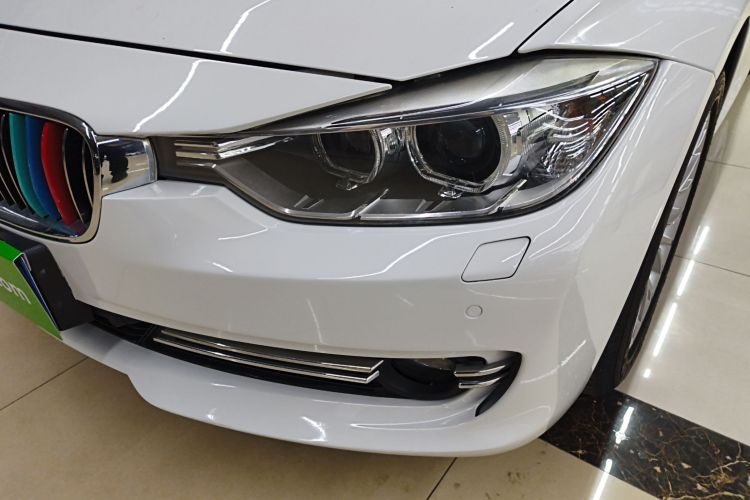 宝马3系 2015款 320Li 超悦版豪华设计套装局部细节36