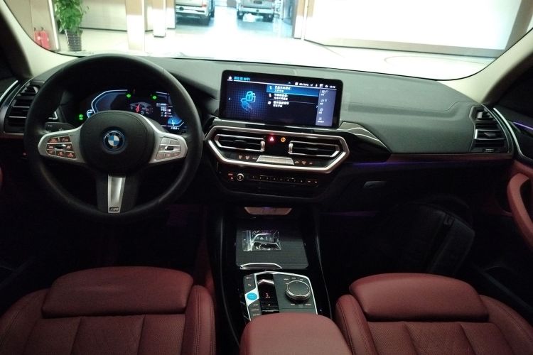 宝马iX3 2024款 领先型中控内饰12