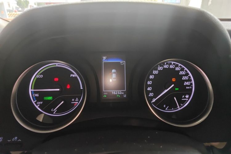 丰田 凯美瑞 2021款 双擎 2.5HGVP 领先版中控内饰14