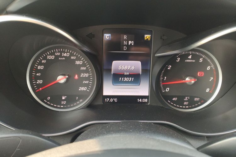 奔驰C级 2017款 C 180 L 运动版中控内饰14