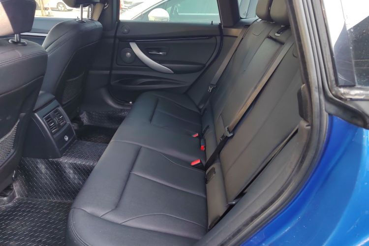 宝马3系GT 2018款 320i M运动型中控内饰21