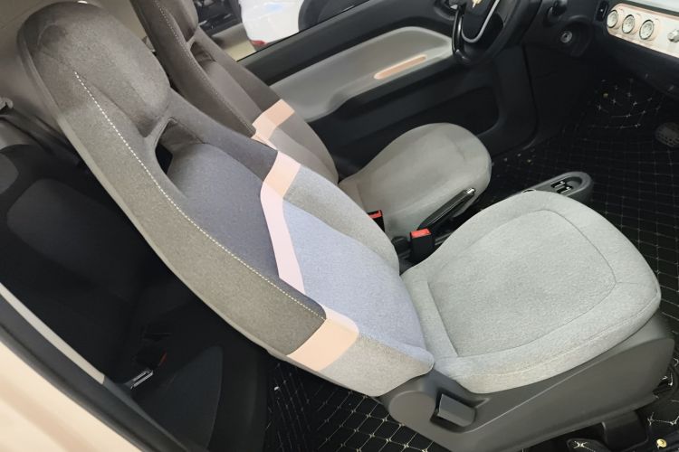 五菱汽车 宏光MINIEV 2022款 马卡龙时尚款 磷酸铁锂局部细节41