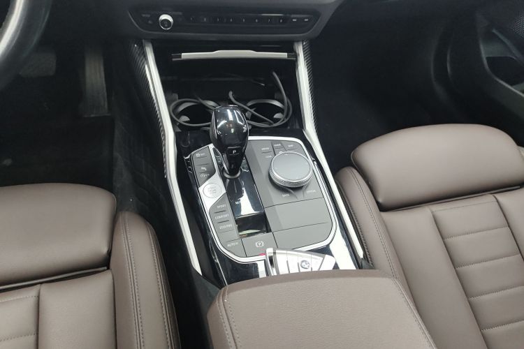 宝马3系 2020款 320Li M运动套装局部细节18