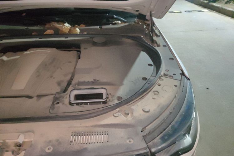 众泰T700 2017款 1.8T 双离合尊贵型局部细节9007