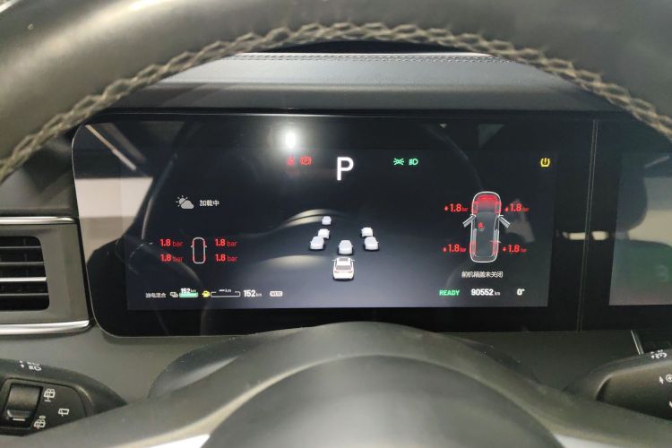 理想汽车 理想ONE 2021款 增程6座版中控内饰14