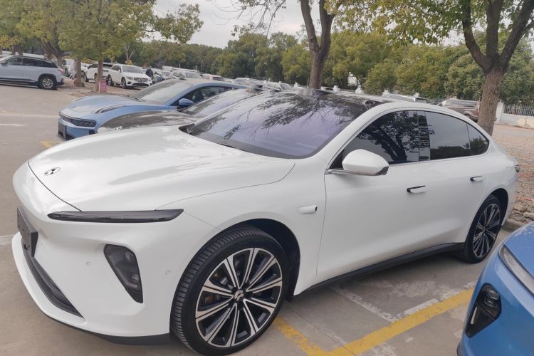 蔚来ET7 2024款 75kWh 行政签名版车身外观4