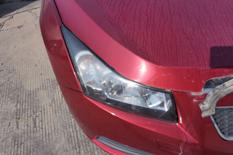 雪佛兰 科鲁兹 2013款 1.6L SL MT车身外观8