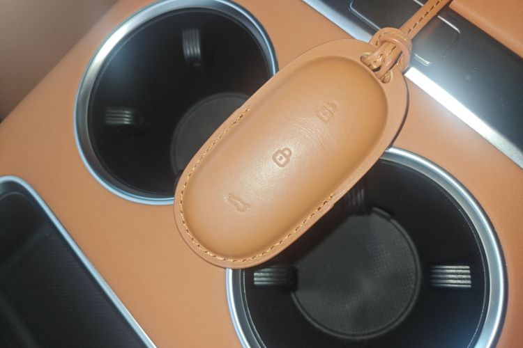 理想汽车 理想L9 2024款 Ultra中控内饰11