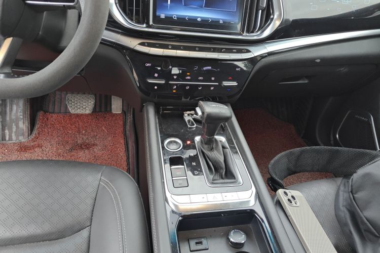 捷途X90 2019款 1.5T 自动悦享型 6座 国V局部细节18