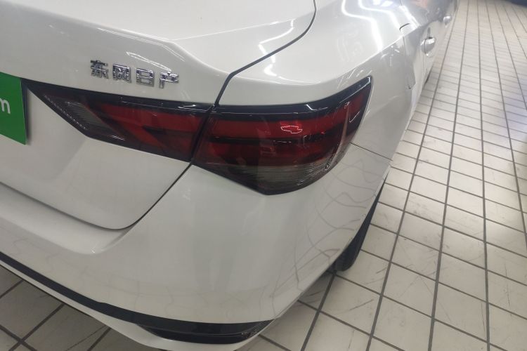 日产 轩逸 2023款 1.6L CVT悦享版车身外观9