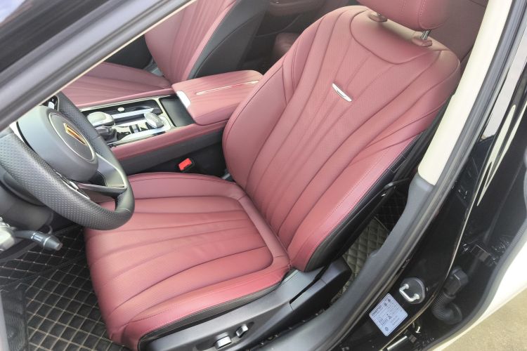 红旗H5 2023款 1.5T DCT智联旗韵版中控内饰19