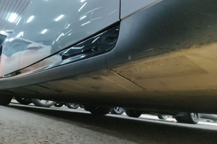 小鹏P7 2022款 670N+局部细节9001