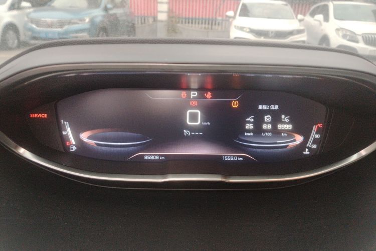 标致5008 2017款 350THP 7座精英版中控内饰14