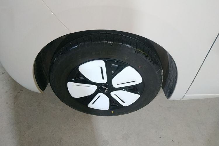 五菱汽车 宏光MINIEV 2025款 四门版 进阶款车身外观6002