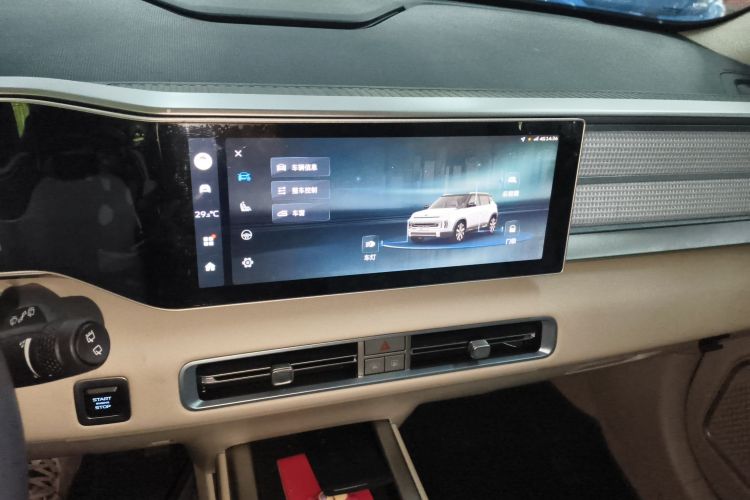 吉利汽车 吉利icon 2023款 1.5TD 主角中控内饰16