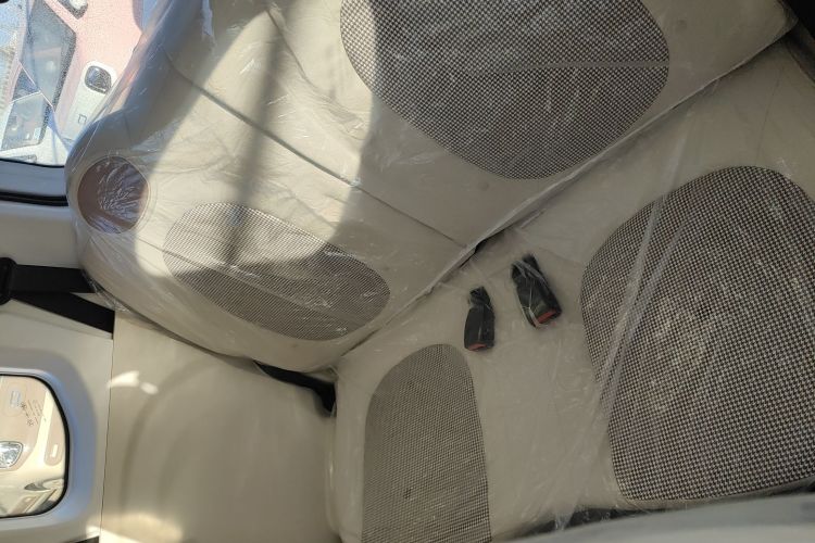 奔腾小马 2026款 222km 萌趣马 Plus中控内饰21