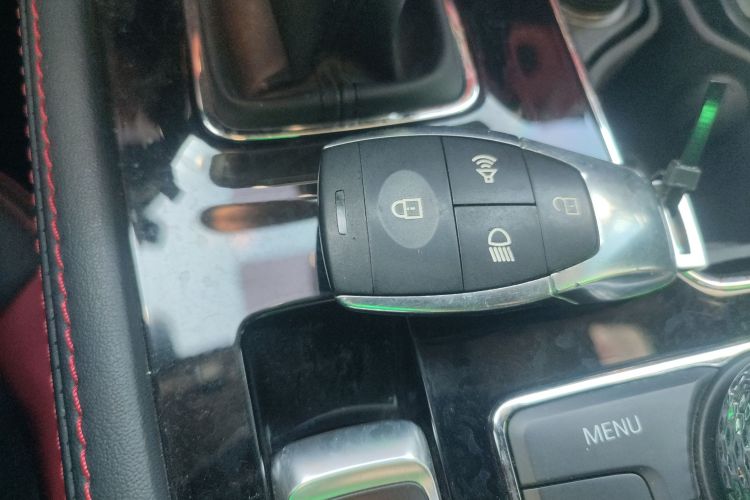 北京BJ40 2020款 2.0T 自动四驱致敬2020版侠客型中控内饰11