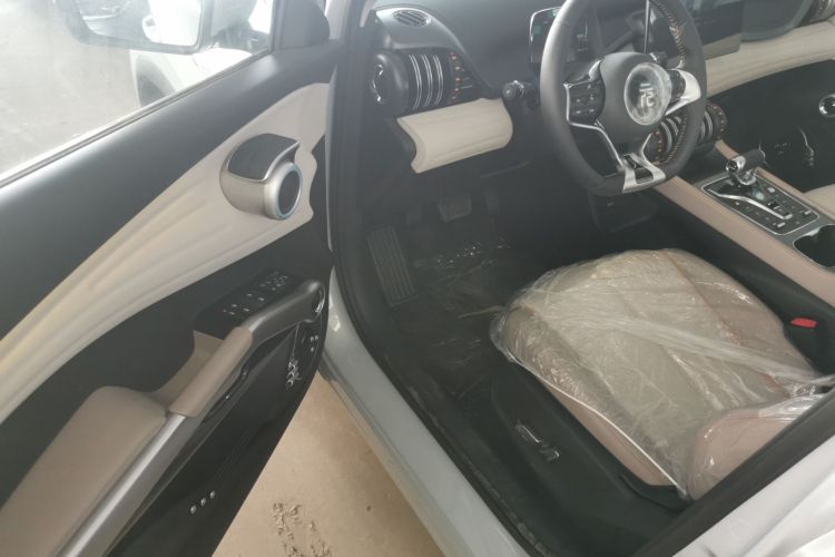 比亚迪 元PLUS 2024款 荣耀版 430KM 领先型中控内饰20