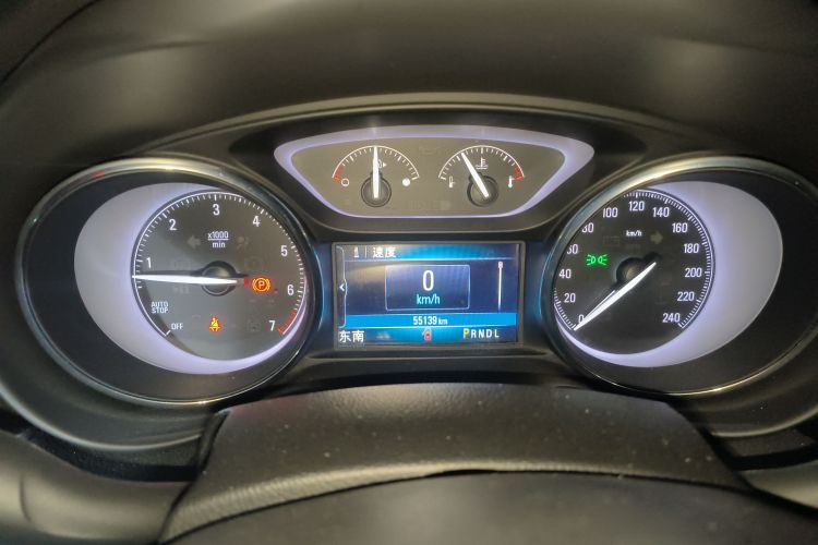 别克 昂科威 2021款 532T 两驱领先型中控内饰14