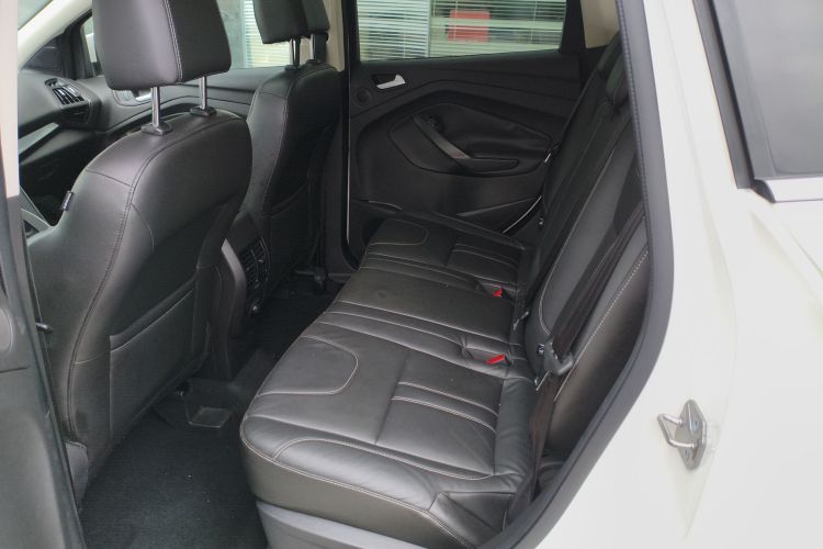 福特 翼虎 2015款 2.0L GTDi 四驱运动型中控内饰7004