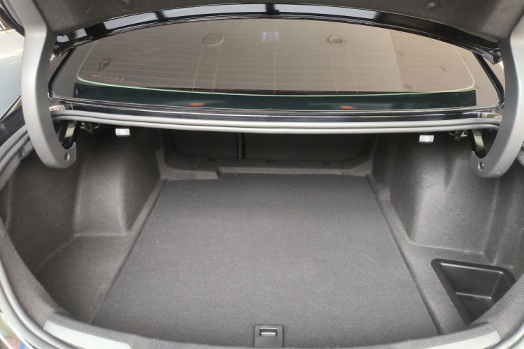 别克 君越 2022款 552T 豪华型局部细节23