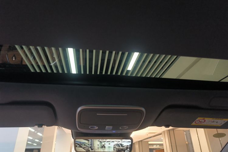 鸿蒙智行 享界S9T 2025款 增程 Ultra长续航版中控内饰22