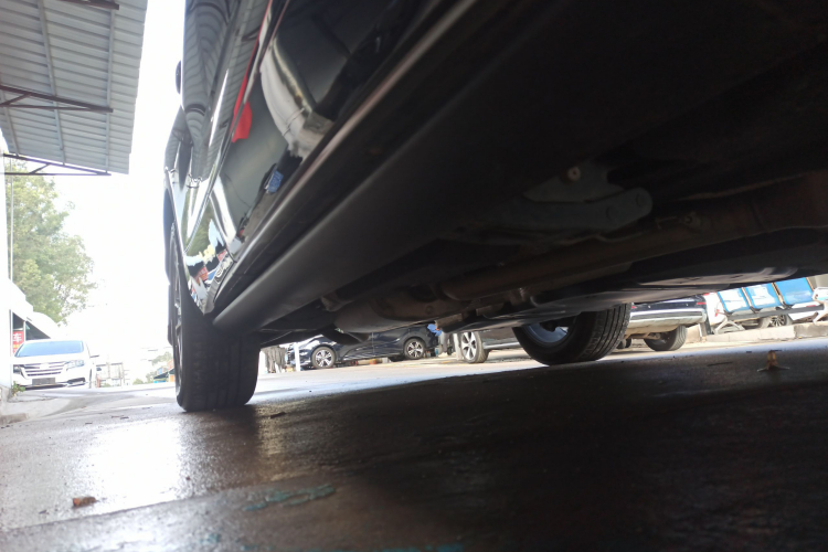 丰田 皇冠陆放 2024款 2.5L HEV四驱豪华版局部细节9001