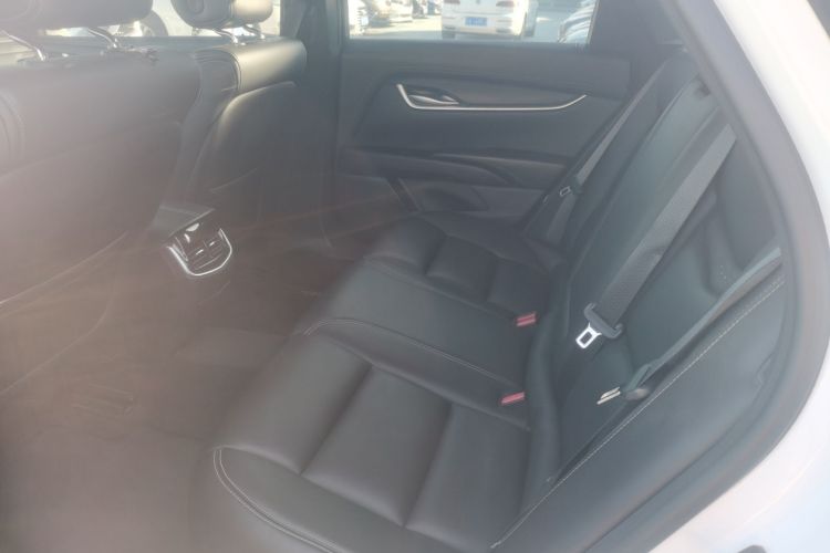 凯迪拉克XTS 2018款 28T 技术型中控内饰21