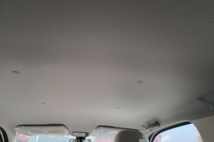 五菱汽车 宏光MINIEV 2024款 第三代 215km 青春版中控内饰22