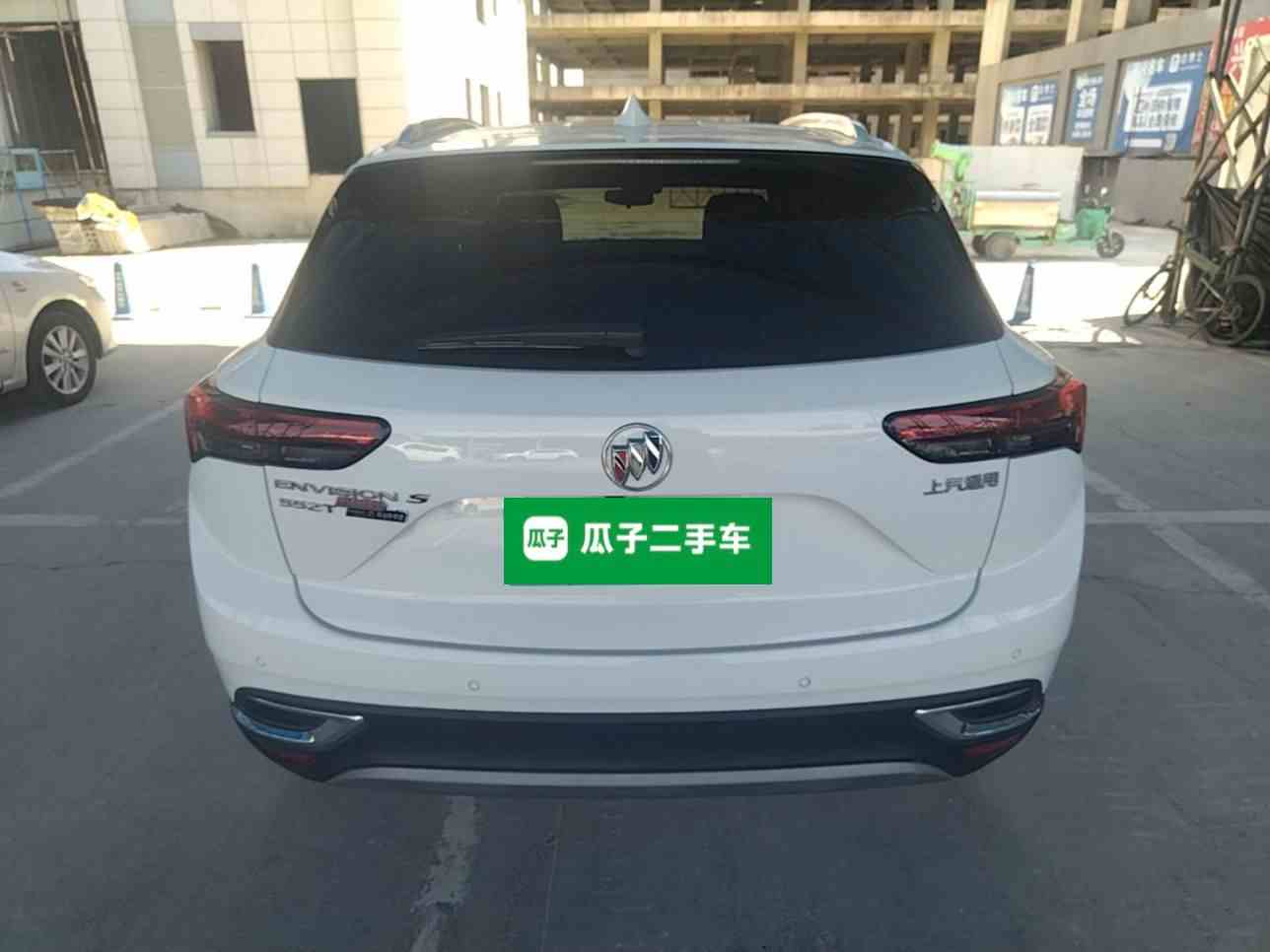 别克 2023款 昂科威S 552T 两驱豪华型(4)