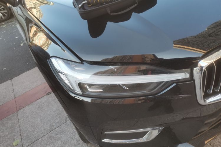 沃尔沃XC60 2021款 T5 四驱智远豪华版车身外观8