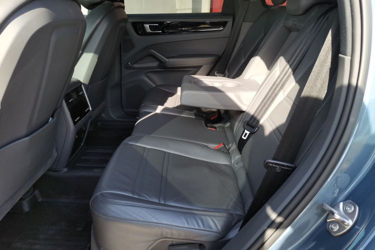 保时捷 2018款 Cayenne 3.0T中控内饰7004