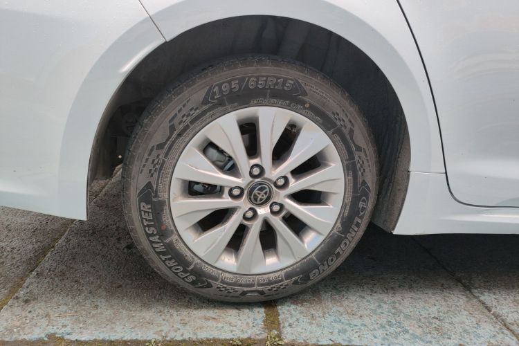 丰田 卡罗拉 2023款 1.5L 先锋版车身外观6008