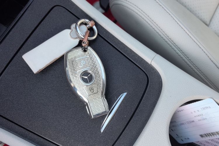 奔驰GLA 2016款 GLA 200 时尚型中控内饰7001