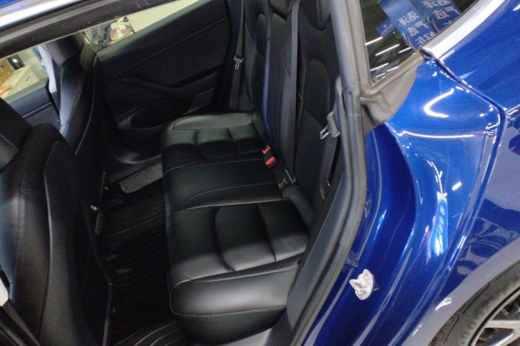 特斯拉 Model 3 2019款 标准续航后驱升级版中控内饰21