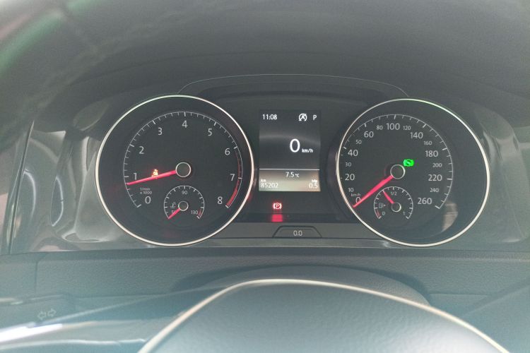 大众 高尔夫 2018款  230TSI 自动豪华型局部细节14