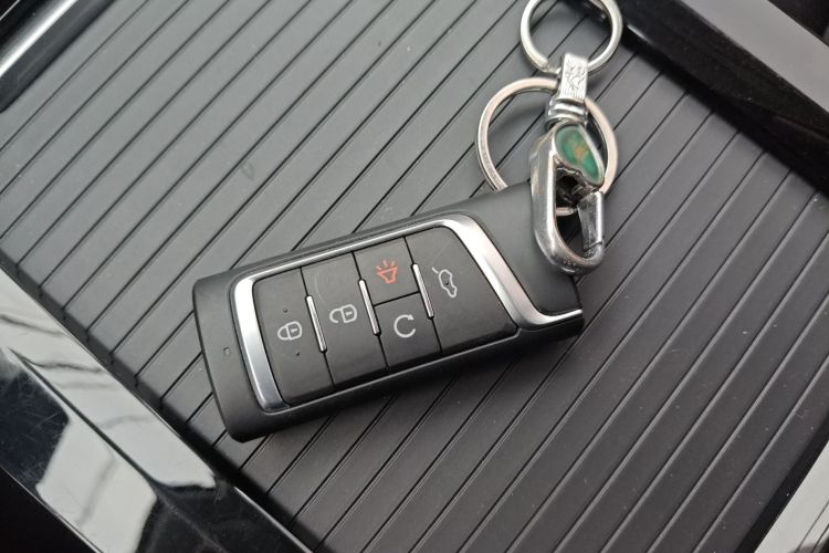 广汽传祺 传祺M6 2023款 PRO 270T DCT豪华版中控内饰7001